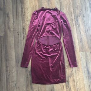 Windsor Velvet Long Sleeve Dress in Burgundy